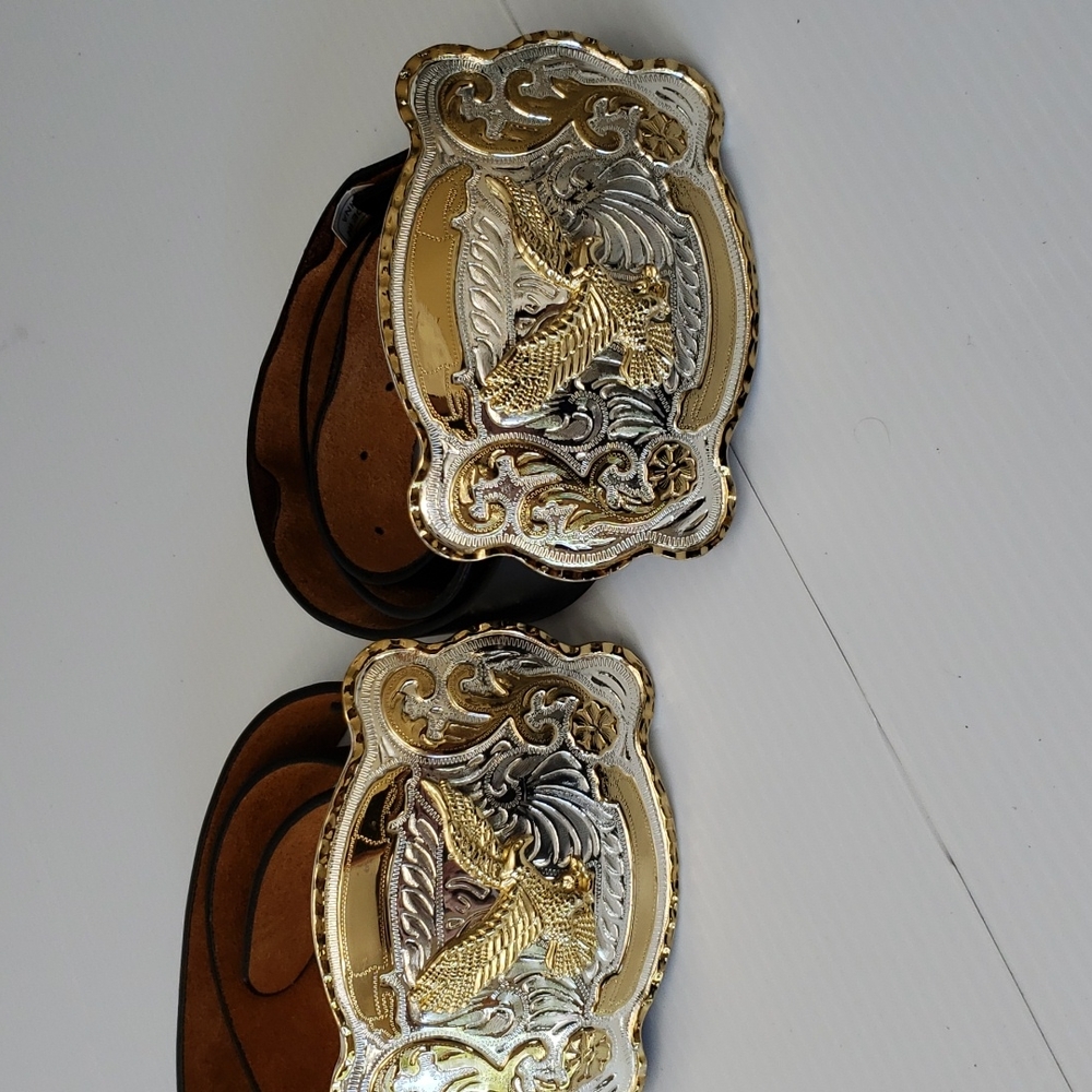 BELT BUCKLE - Picture 2 of 6
